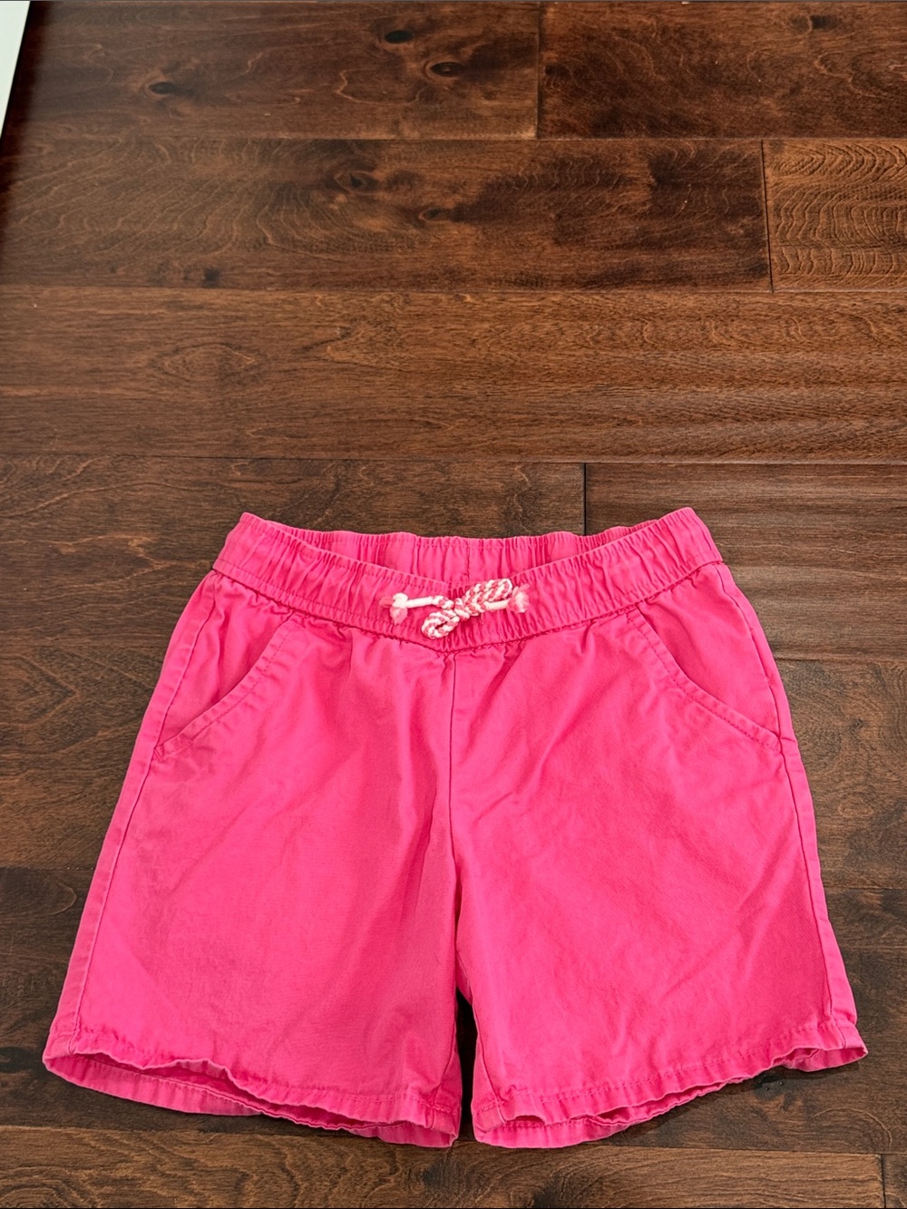Cat & Jack brand Girls Hot Pink 100% Cotton Shorts, size Medium 7/8